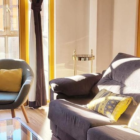 Www Sanmartinplaza Es En El Corazon Del Casco Historico Apartman León Kültér fotó