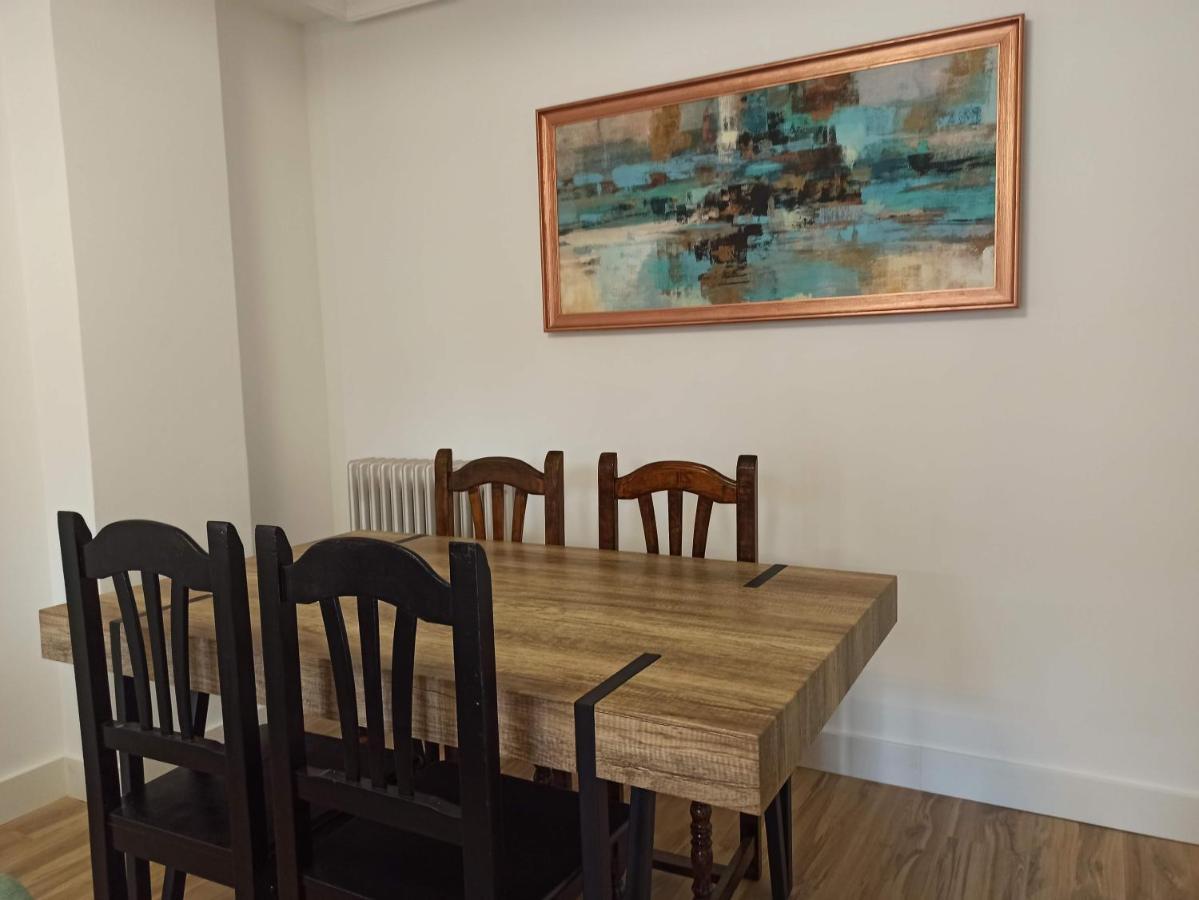 Www Sanmartinplaza Es En El Corazon Del Casco Historico Apartman León Kültér fotó