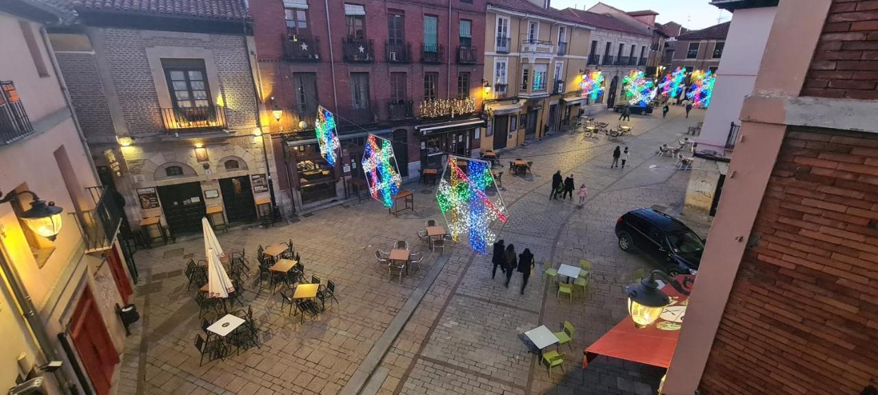 Www Sanmartinplaza Es En El Corazon Del Casco Historico Apartman León Kültér fotó