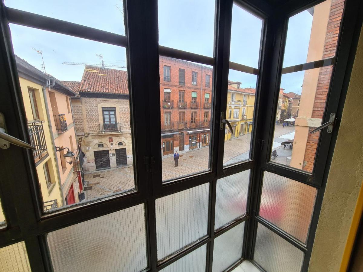 Www Sanmartinplaza Es En El Corazon Del Casco Historico Apartman León Kültér fotó
