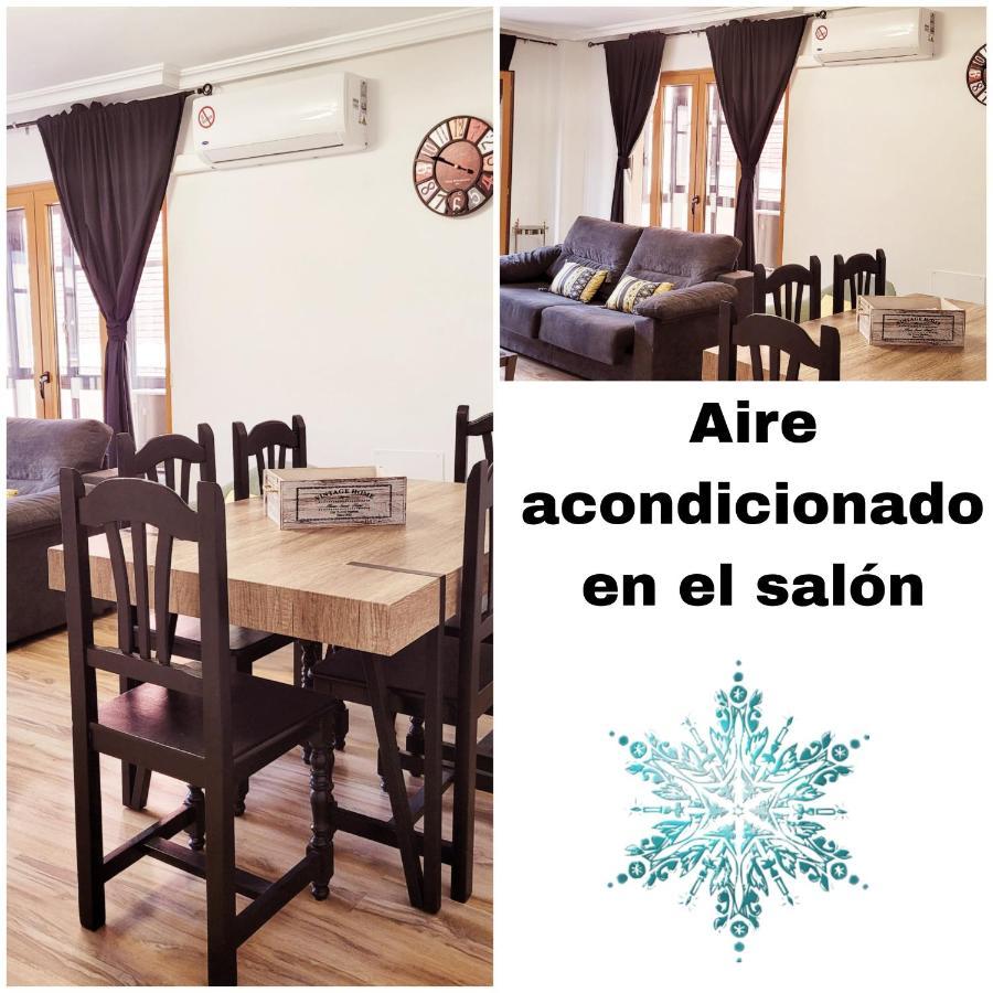 Www Sanmartinplaza Es En El Corazon Del Casco Historico Apartman León Kültér fotó
